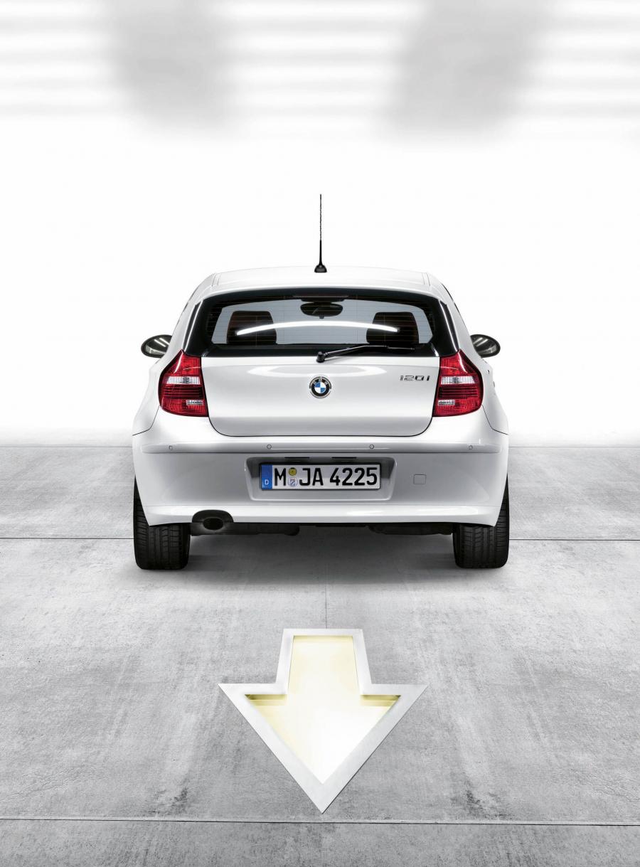  BMW 1-Series 3-Door 2005 года  (фото 11 из 51)